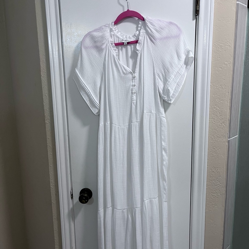 Wonderly White Ruffled Dress